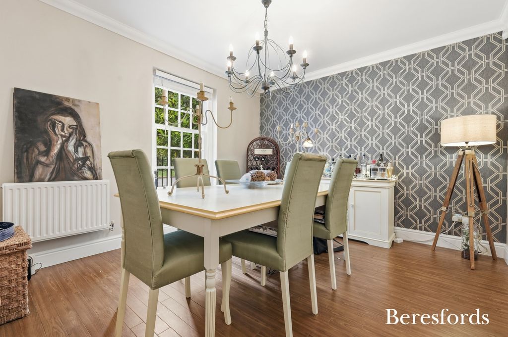 Additional image 6 of 5 bed detached house for saleCuckoo Way, Great Notley CM77