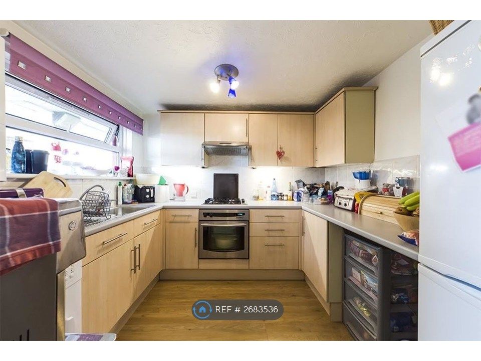 Property photo 3 of 13