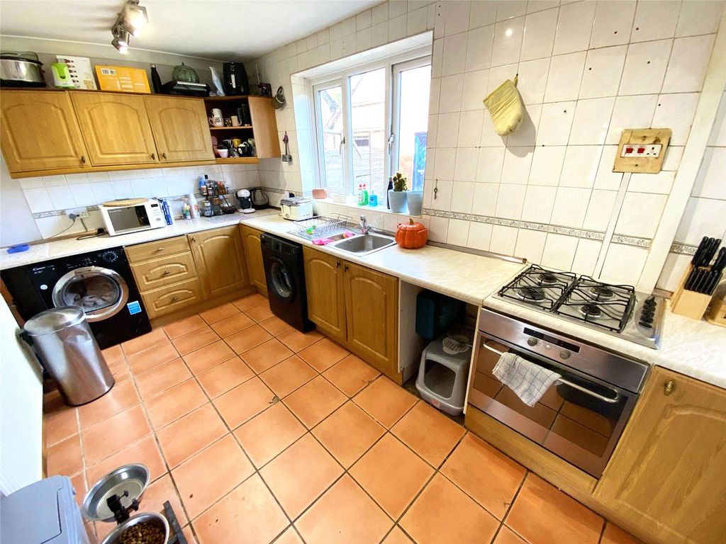 Property photo 3 of 13 Picture No. 21