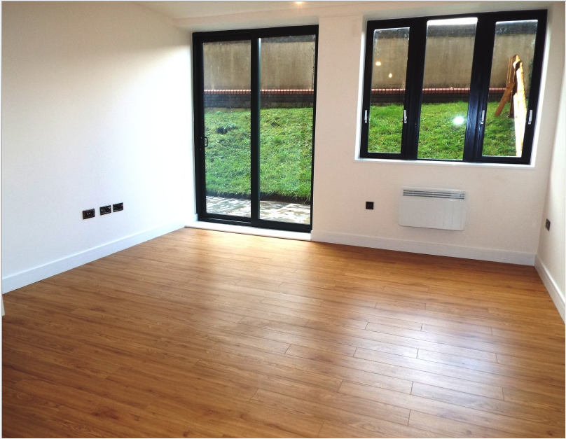 Property photo 2 of 9