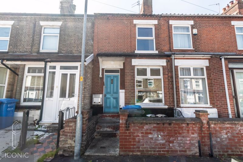 Property photo 1 of 6 Photo 2