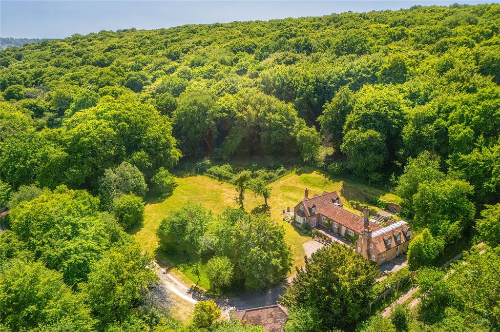 Property photo 1 of 27 Drone