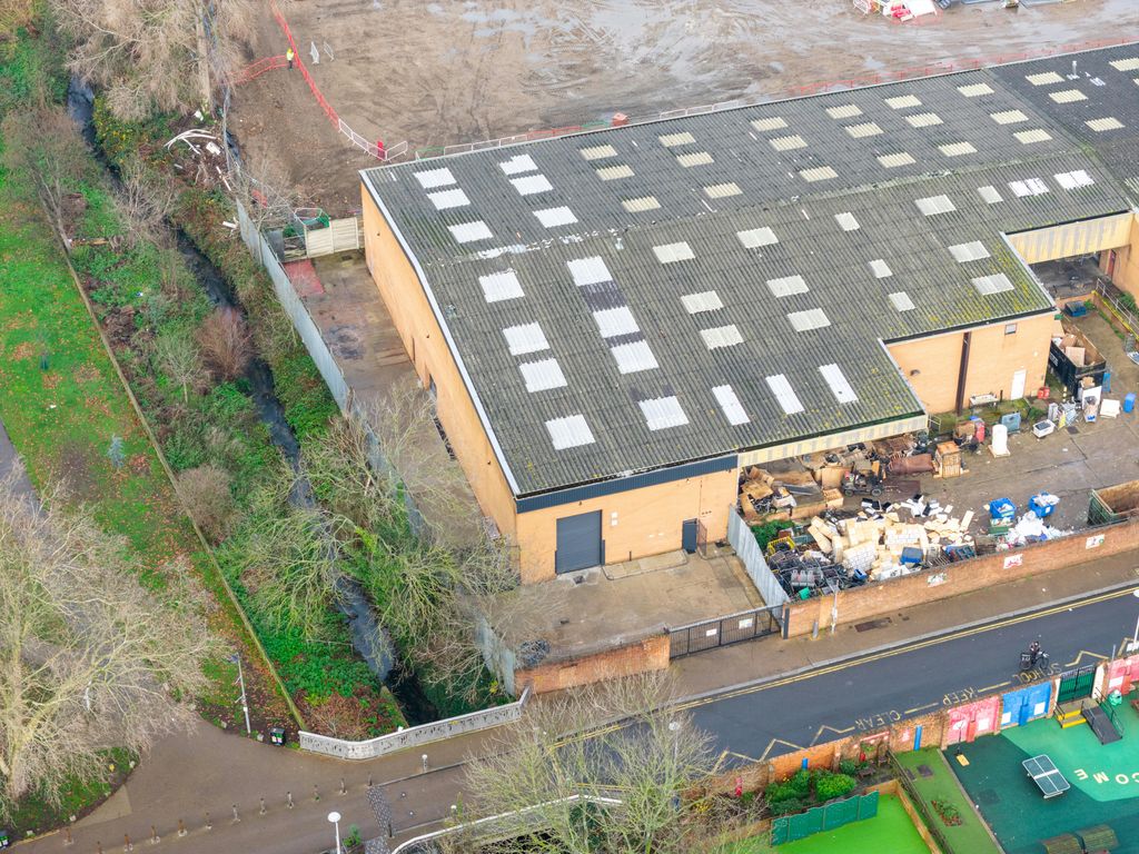 Property photo 3 of 3 Unit 2 Church Road Leyton 85.Jpg