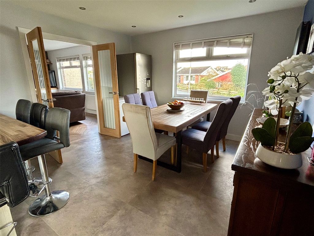 Additional image 8 of 3 bed bungalow for saleSkomer Drive, Milford Haven, Pembrokeshire SA73