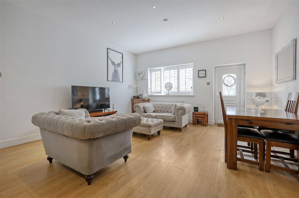 Property photo 3 of 14 Picture No. 14