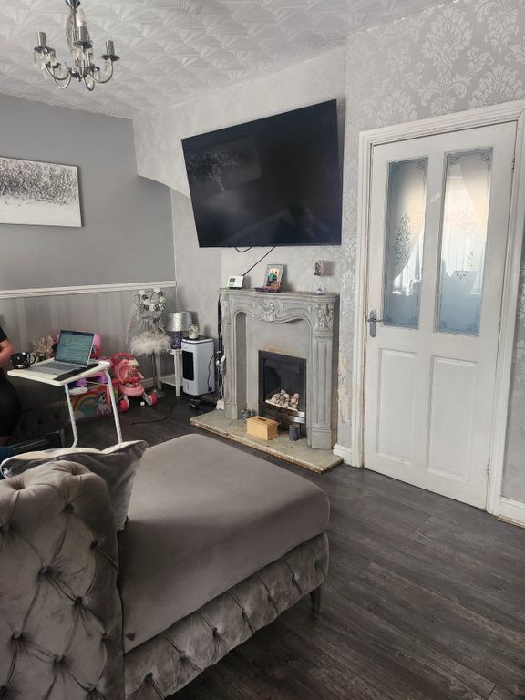 Property photo 3 of 30