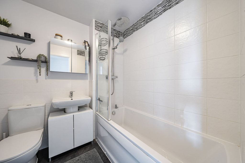 Additional image 13 of 3 bed detached house for saleSkylark Drive, Pershore WR10