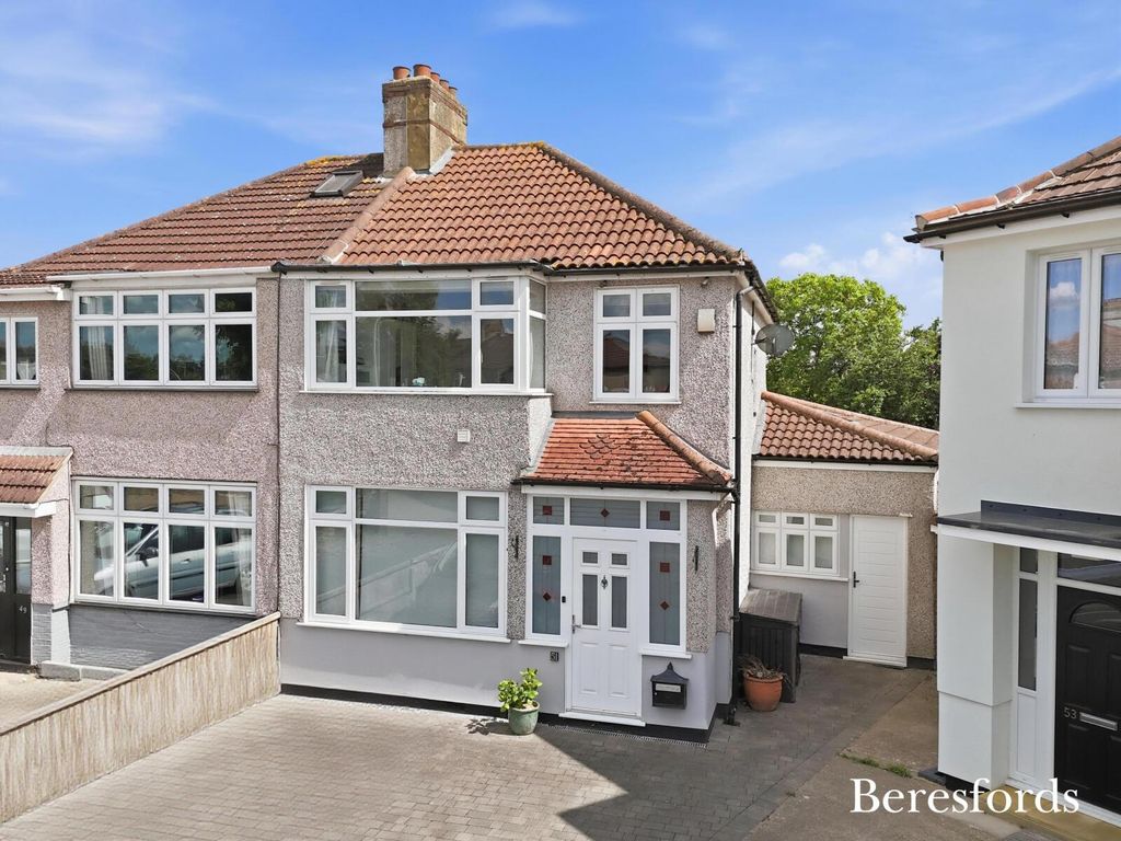Property photo 1 of 17 Picture No. 02