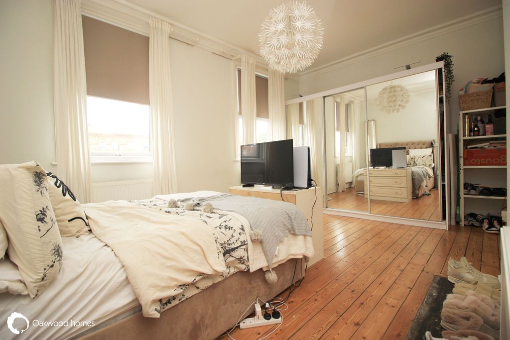 Property photo 3 of 16 Photo