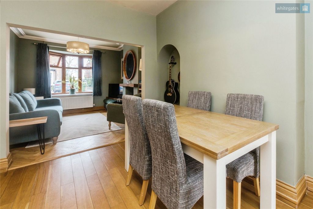 Property photo 3 of 27 Picture No. 25