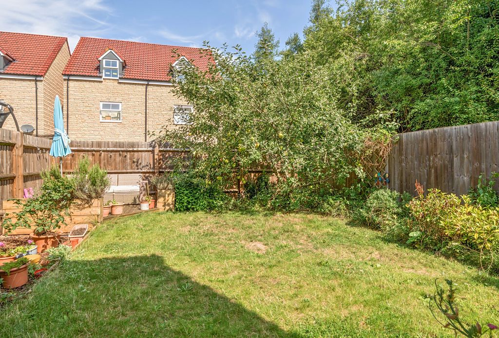 Property photo 2 of 22 1334443-4-6899c77...