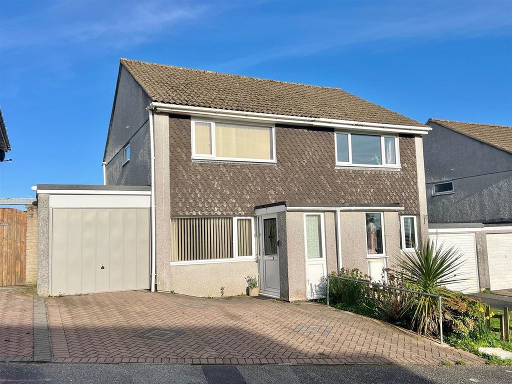 Property photo 1 of 19 Front.Jpg