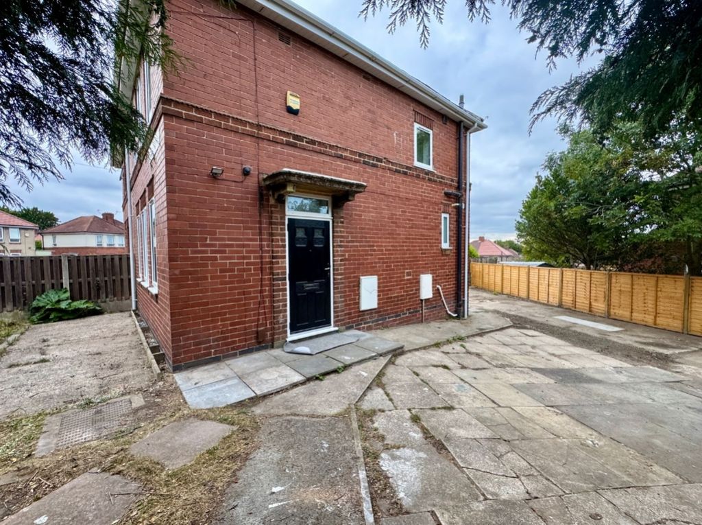 Property photo 2 of 11 Best Letting Agent Sheffield
