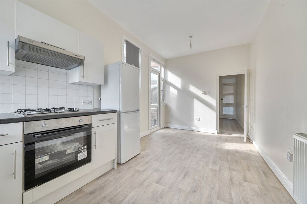 Property photo 1 of 11 Picture No. 01