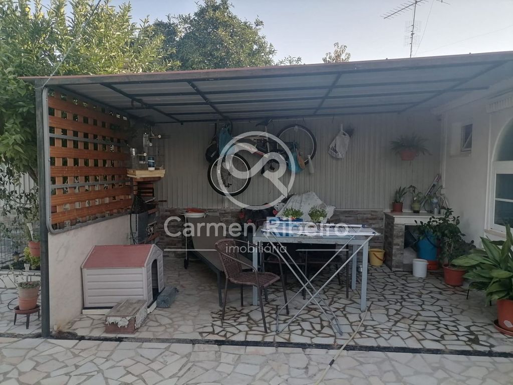 Property photo 2 of 3