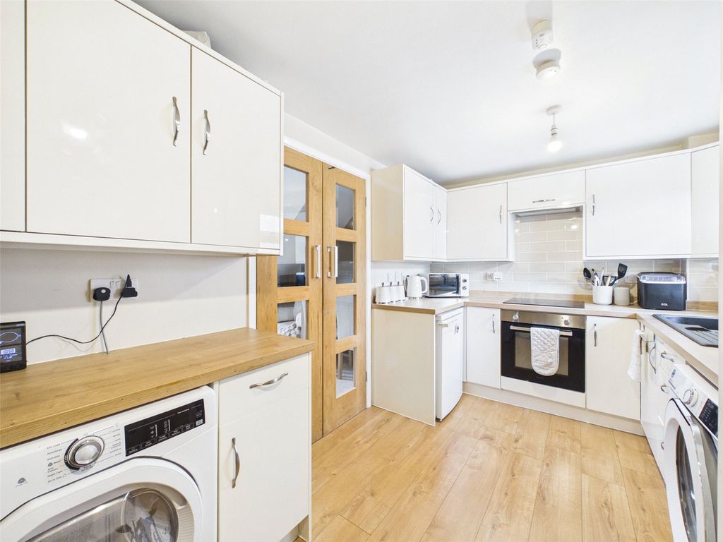 Property photo 2 of 14 Picture No. 03
