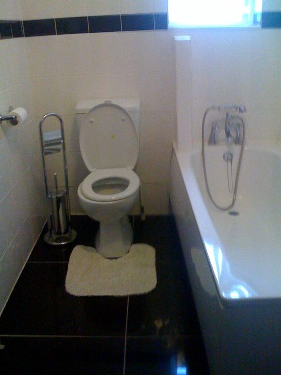 Property photo 3 of 4