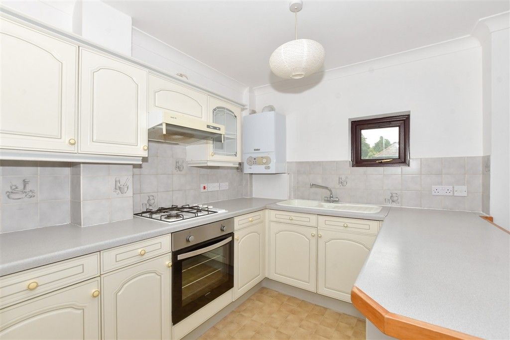 Property photo 3 of 13 Kitchen