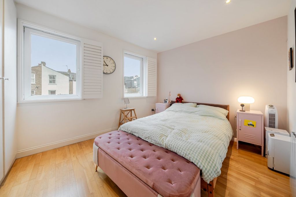 Property photo 3 of 13 Picture No. 21