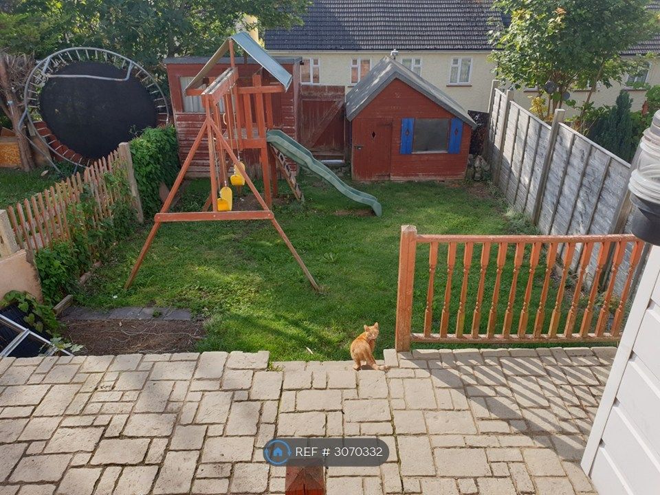 Property photo 2 of 14