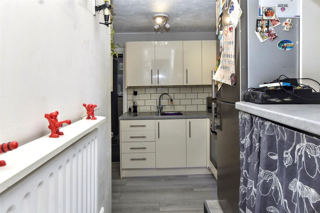 Additional image 8 of 1 bed flat for saleLangney Road, Eastbourne BN21