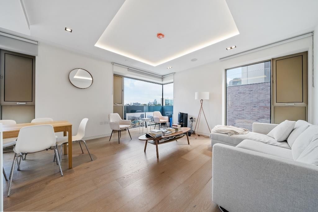 Property photo 3 of 12 Pearson Square W1T 3Bj-7 (1024x683).Jpg