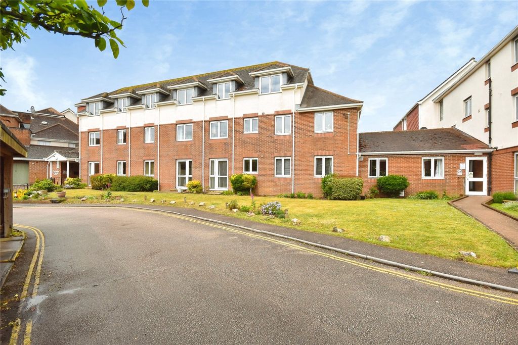 Property photo 1 of 11 Picture No. 29