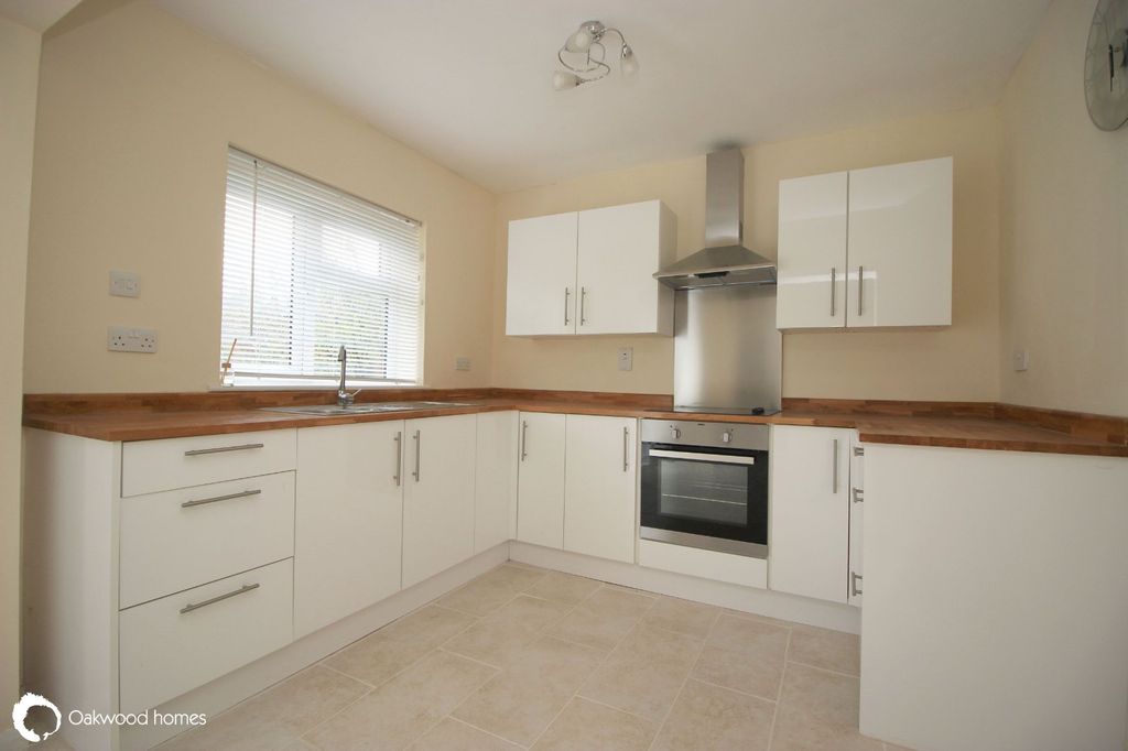Property photo 3 of 16 Photo