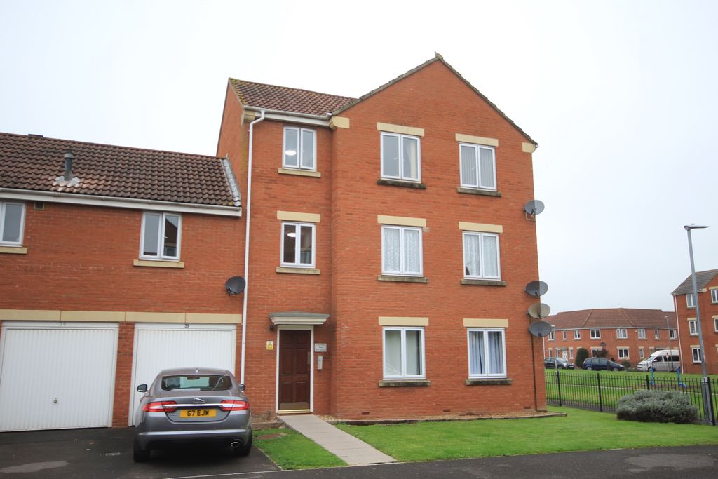 Property photo 1 of 11