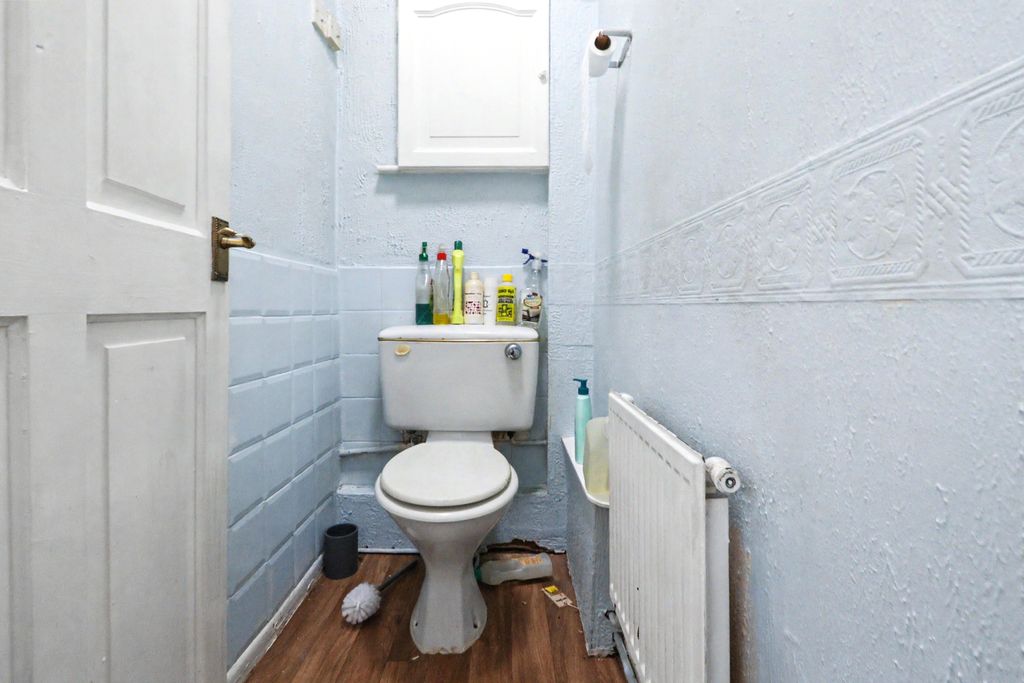Property photo 3 of 13