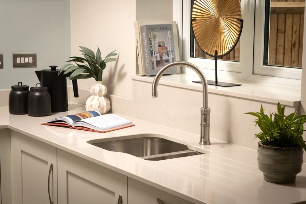 Property photo 3 of 10 3 Dalton Gardens The Farnhill Internals Kitchen 1