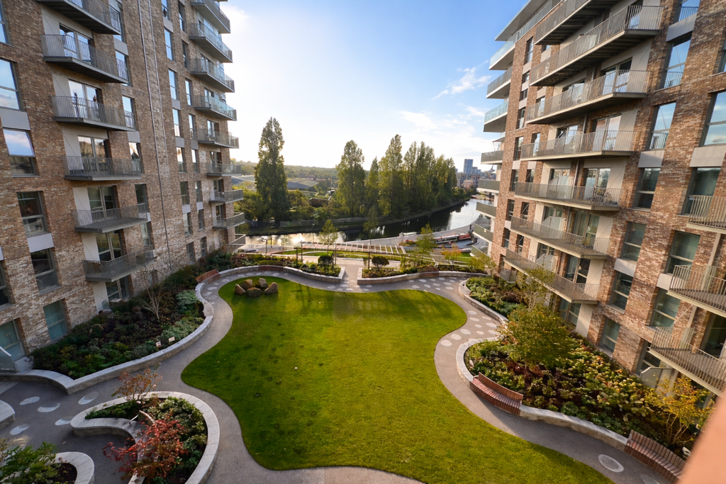 Property photo 3 of 11