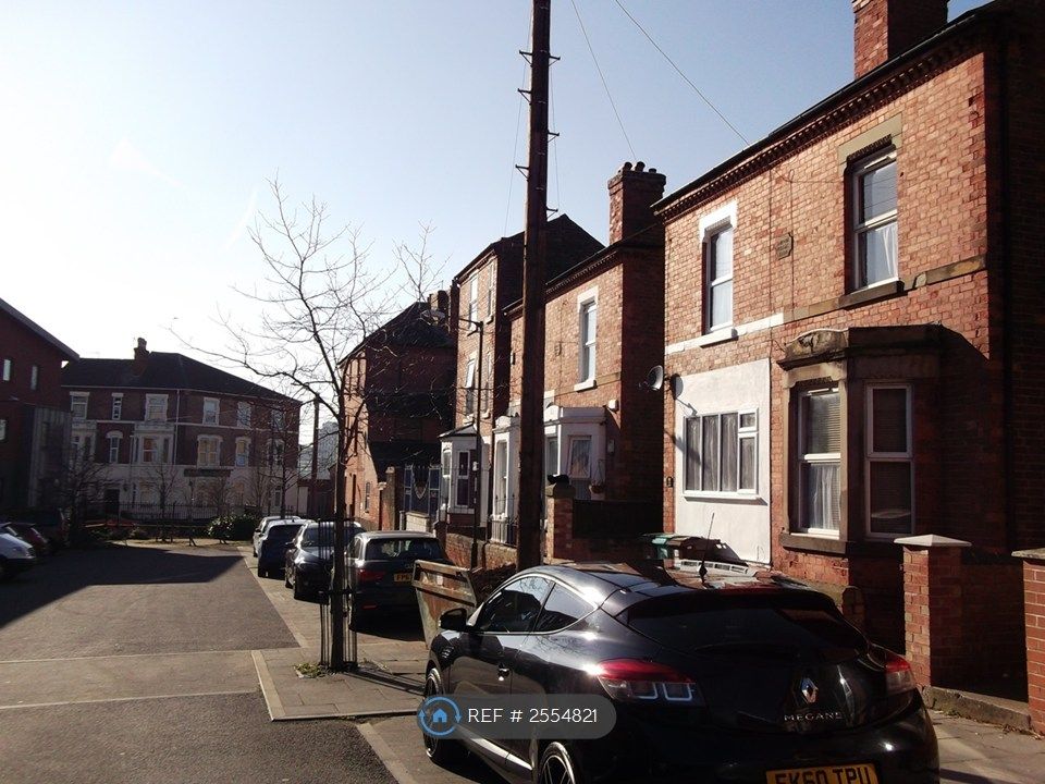 Property photo 1 of 8