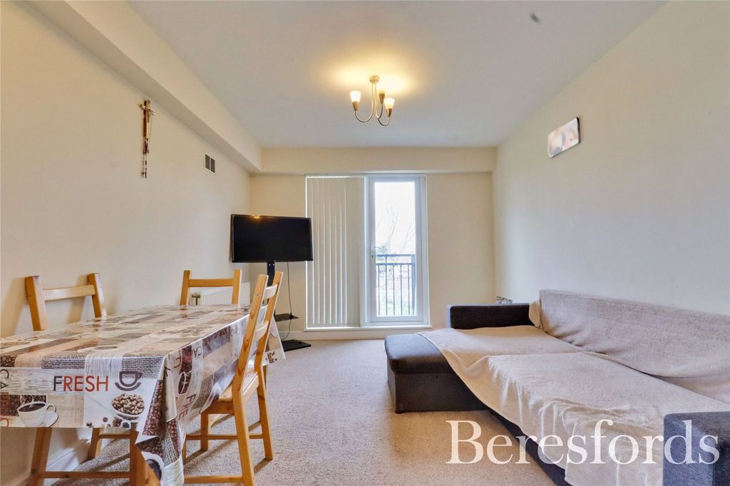 Property photo 3 of 8 Picture No. 08