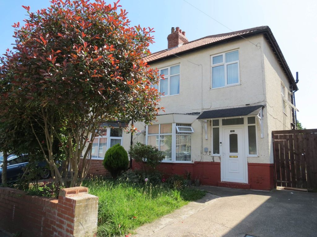 Property photo 1 of 18