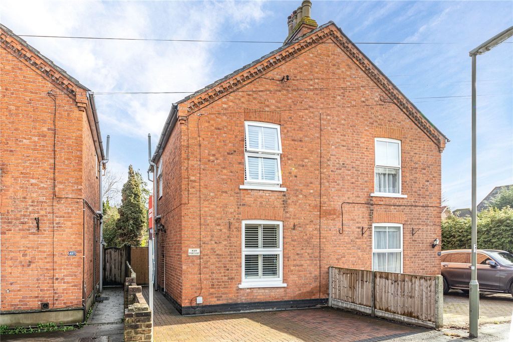 Property photo 1 of 24 Picture No. 01