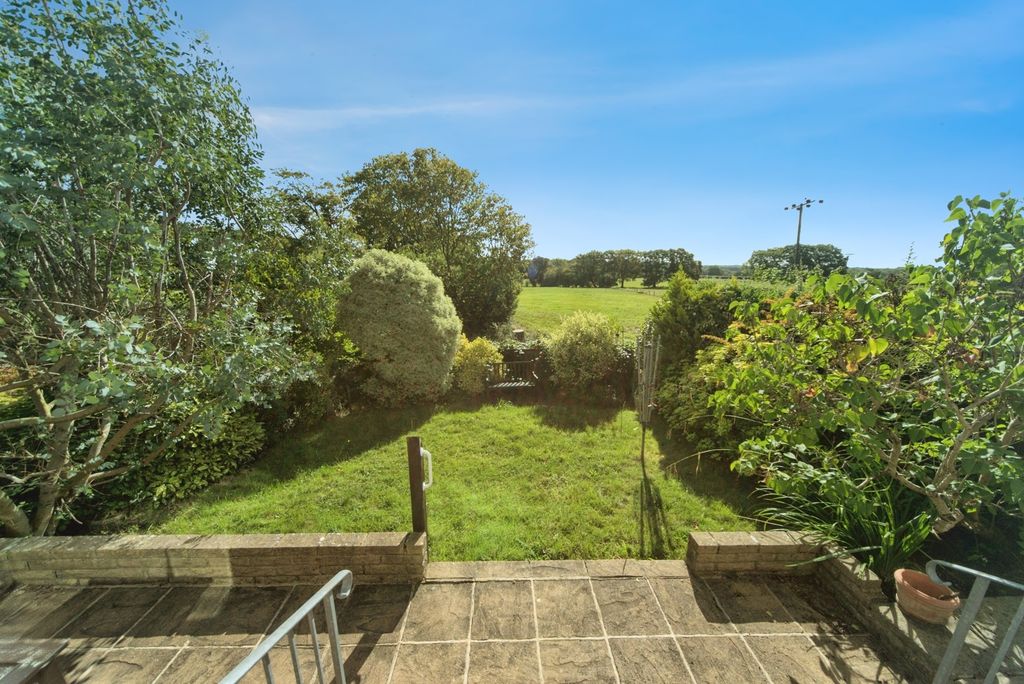 Property photo 1 of 14 Photo