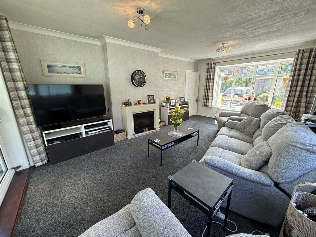 Property photo 3 of 20 Picture No. 06