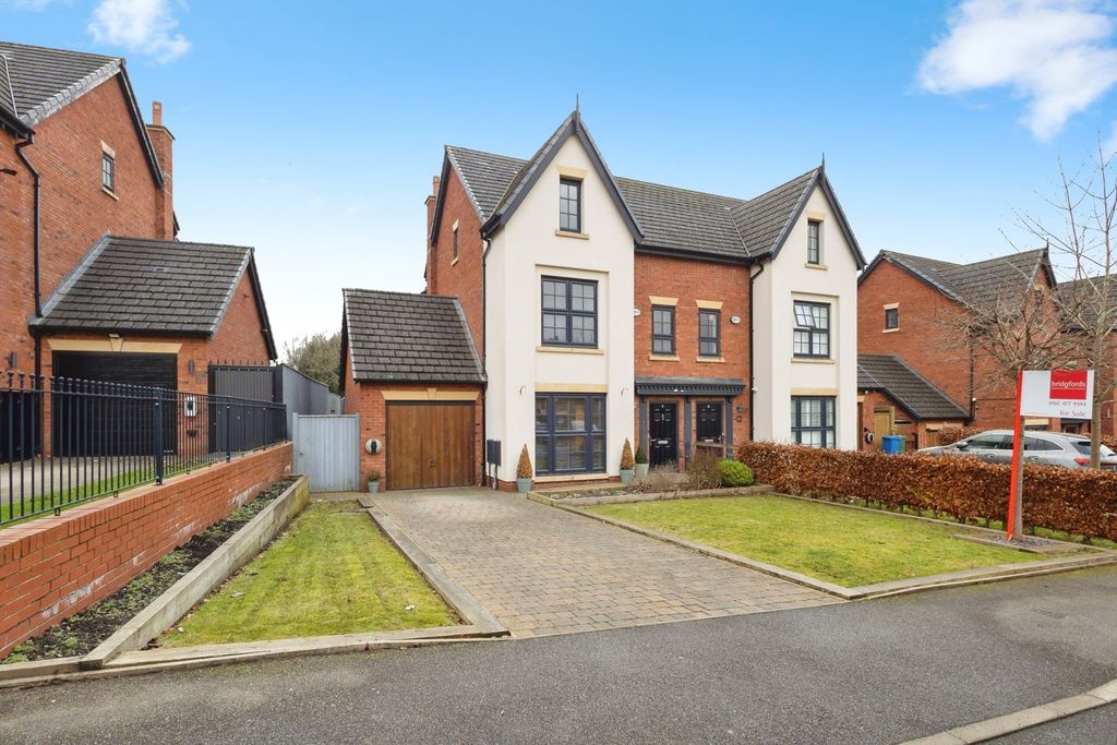 Property photo 2 of 33 Pbox-Img.Jpg