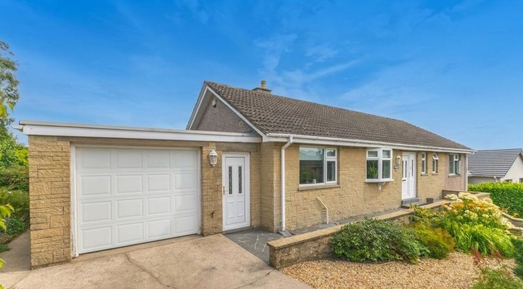 Property photo 1 of 30