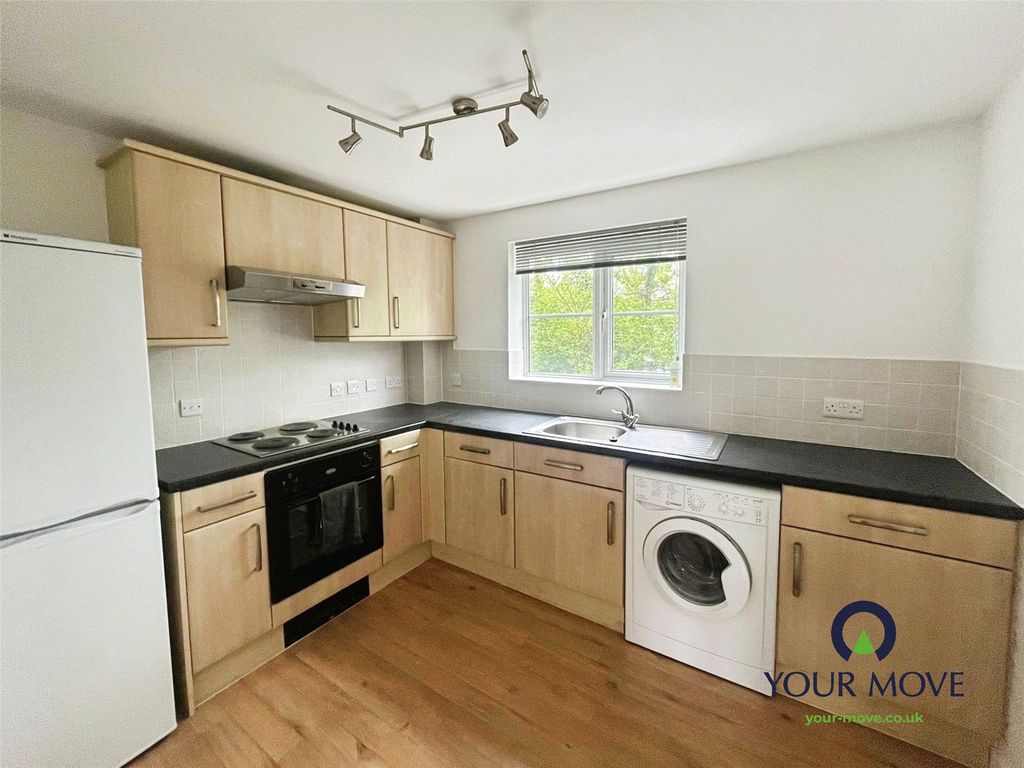 Property photo 2 of 16 Picture No. 02
