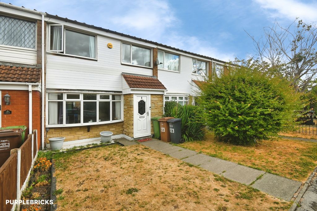 Property photo 3 of 24