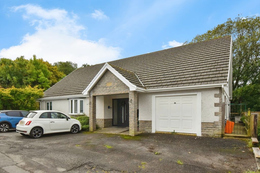 Property photo 2 of 24 Photo