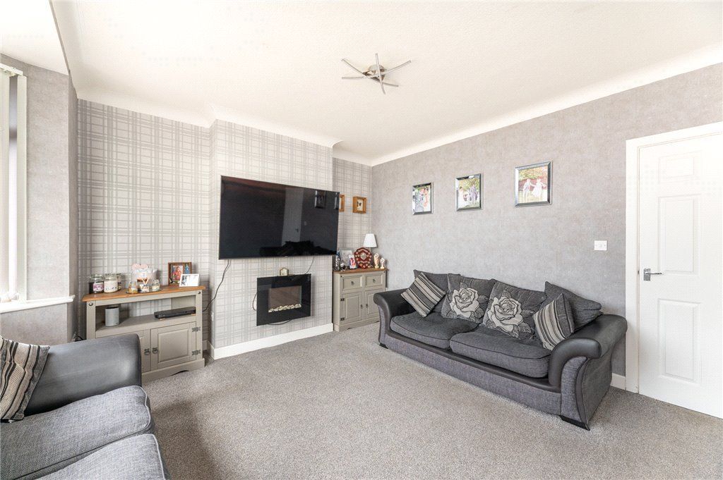 Property photo 3 of 22 Living Room