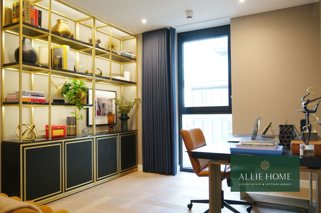 Property photo 2 of 25