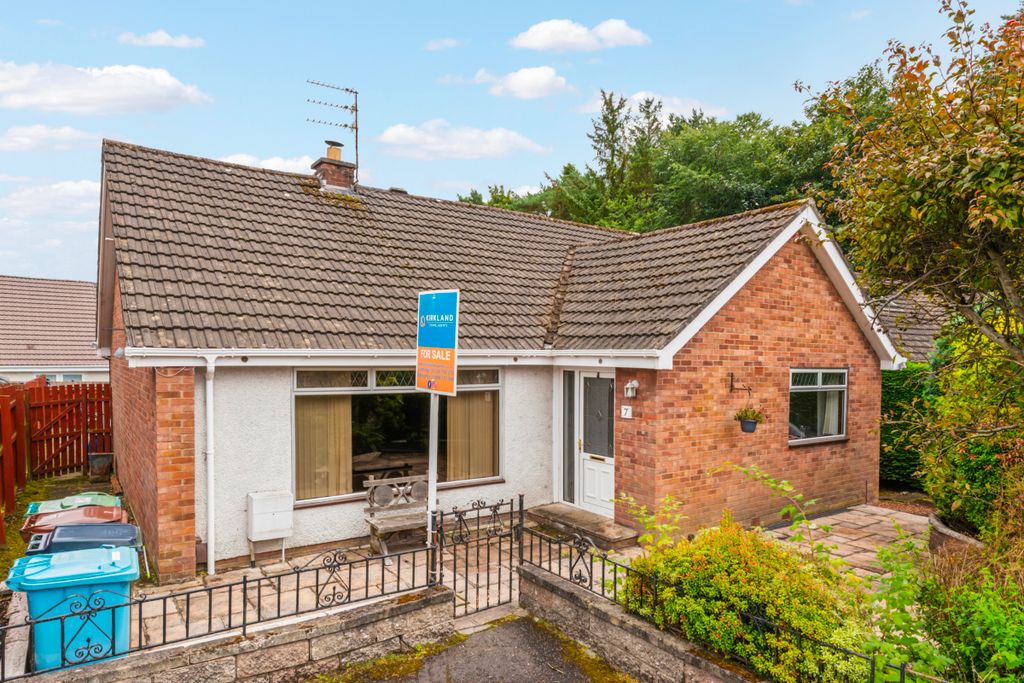 Property photo 1 of 25