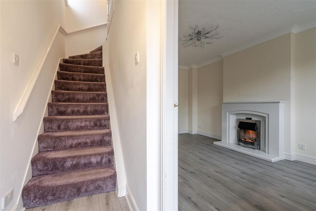 Property photo 2 of 27 Dsc08085 Copy.Jpg