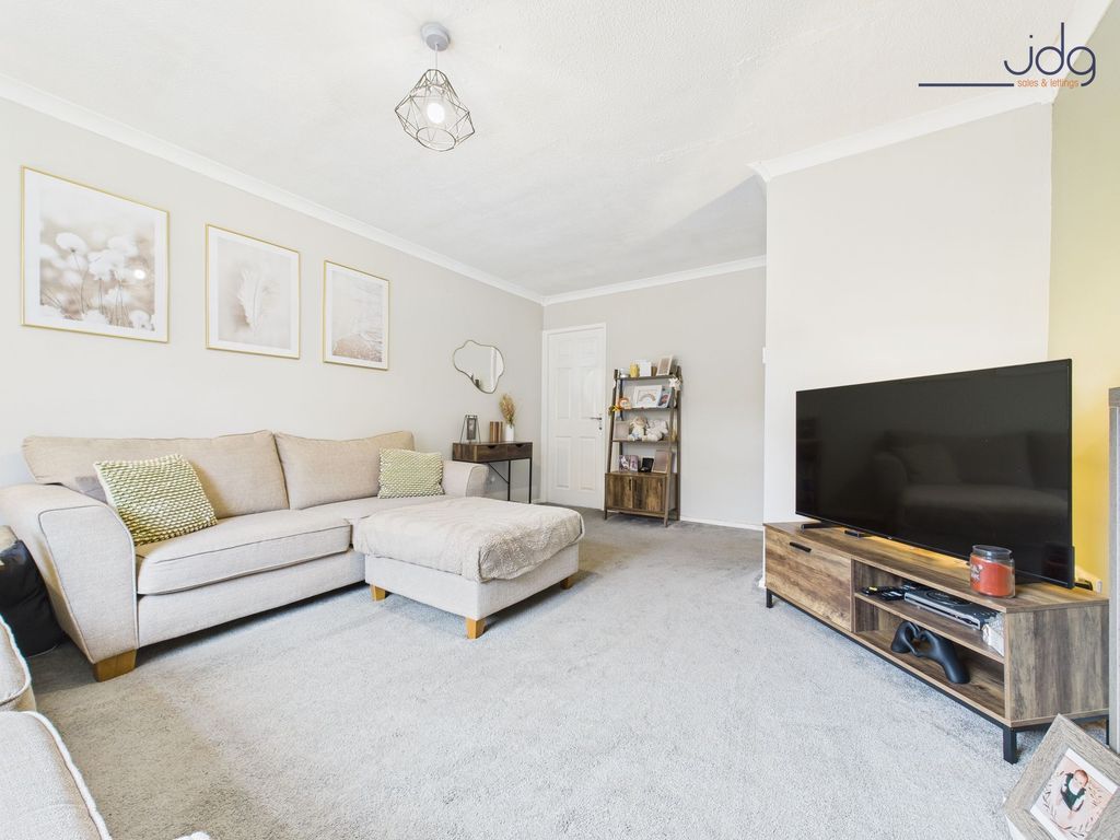 Property photo 3 of 12 Living Room