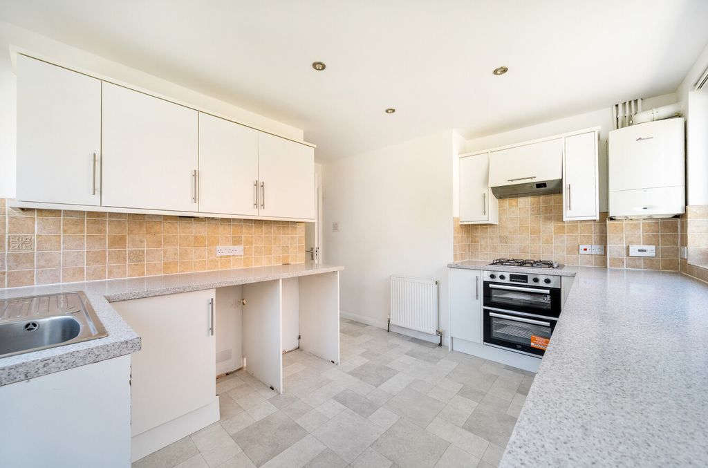Property photo 3 of 16 1482585-22-6A3A64...