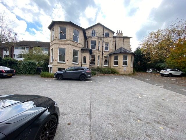 Property photo 1 of 10